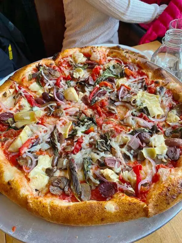 Vegan pizza toronto - Fomoso